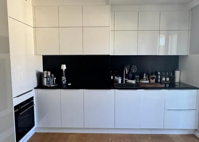 Lejlighed Exklusive 60qm Designerwohnung Im Herzen Von - 1 Min Zur Maximilianstrasse München